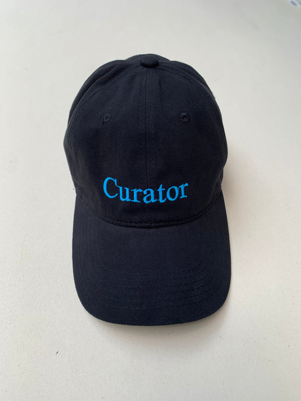 HUUSH - CURATOR