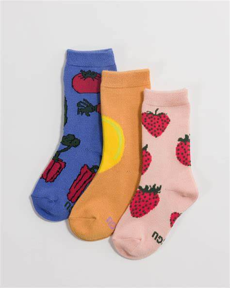 SOCKS SET OF 3